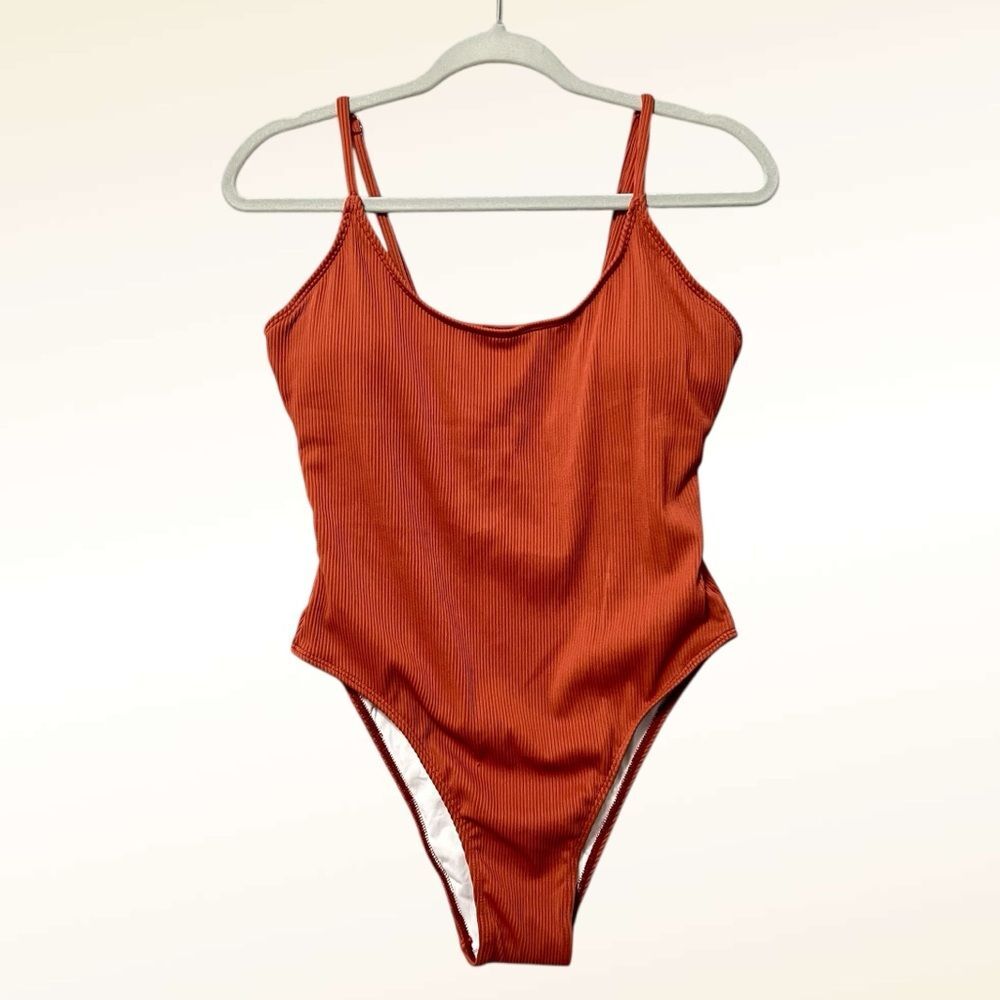 Amazon Rust Brown Ribbed Tank One Piece Swimsuit Size Large NWOT High Cut